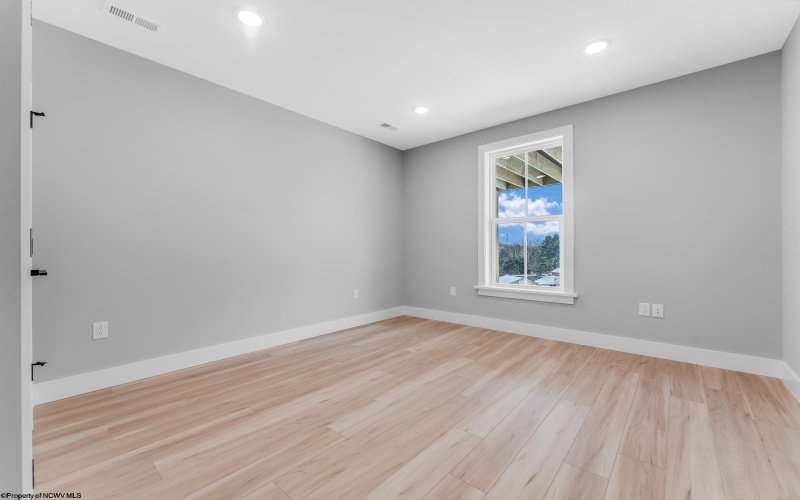 1647 Van Voorhis Road, Morgantown, West Virginia 26508, 4 Bedroom Bedrooms, 8 Room Rooms,3 BathroomBathrooms,Single Family Attached,For Sale,Van Voorhis,0,10167438