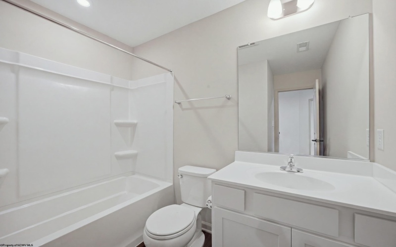 25 Dover Court, Bridgeport, West Virginia 26330, 3 Bedroom Bedrooms, 6 Room Rooms,2 BathroomBathrooms,Single Family Attached,For Sale,Dover,0,10167451 25 Dover Court, Bridgeport, West Virginia 26330, 3 Bedroom Bedrooms, 6 Room Rooms,2 BathroomBathrooms,Single Family Attached,For Sale,Dover,0,10167451