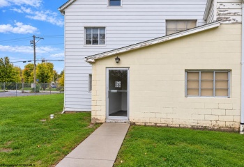 3372 Collins Ferry Road, Morgantown, West Virginia 26505, 2 Bedroom Bedrooms, 5 Room Rooms,1 BathroomBathrooms,Residential Rentals,For Rent,Collins Ferry,0,10167439