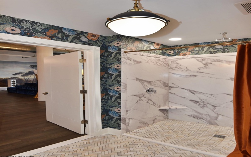 134 3rd Street, Clarksburg, West Virginia 26301, 1 Bedroom Bedrooms, 3 Room Rooms,1 BathroomBathrooms,Residential Rentals,For Rent,3rd,0,10167454