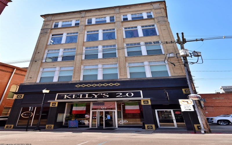 134 3rd Street, Clarksburg, West Virginia 26301, 1 Bedroom Bedrooms, 3 Room Rooms,1 BathroomBathrooms,Residential Rentals,For Rent,3rd,0,10167454