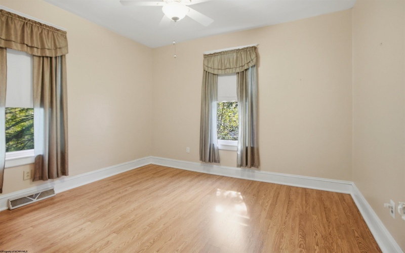 103 Argonne Street, Clarksburg, West Virginia 26301, 3 Bedroom Bedrooms, 8 Room Rooms,1 BathroomBathrooms,Single Family Detached,For Sale,Argonne,0,10167441