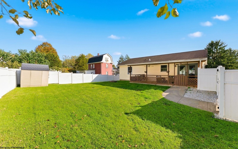 511 Astor Avenue, Morgantown, West Virginia 26501, 3 Bedroom Bedrooms, 5 Room Rooms,2 BathroomBathrooms,Single Family Detached,For Sale,Astor,0,10167445