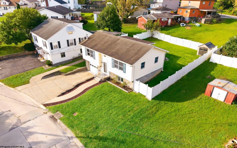 511 Astor Avenue, Morgantown, West Virginia 26501, 3 Bedroom Bedrooms, 5 Room Rooms,2 BathroomBathrooms,Single Family Detached,For Sale,Astor,0,10167445