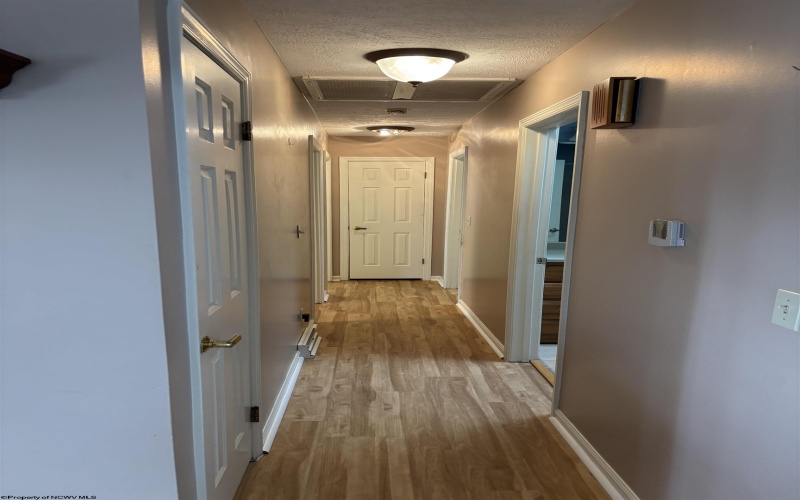 110 Jennifer Lane, Bridgeport, West Virginia 26330-1190, 3 Bedroom Bedrooms, 7 Room Rooms,2 BathroomBathrooms,Single Family Detached,For Sale,Jennifer,0,10167449
