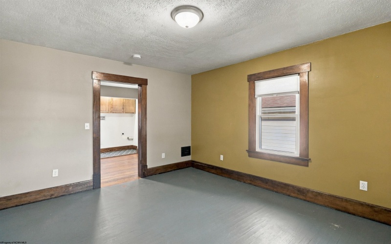 249 Kingwood Street, Morgantown, West Virginia 26501, 3 Bedroom Bedrooms, 10 Room Rooms,2 BathroomBathrooms,Single Family Detached,For Sale,Kingwood,0,10167447
