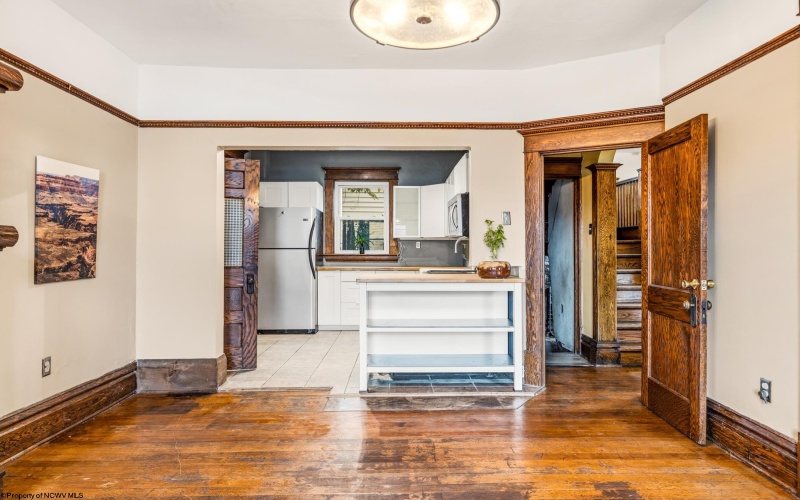 470 Cobun Avenue, Morgantown, West Virginia 26501, 4 Bedroom Bedrooms, 8 Room Rooms,3 BathroomBathrooms,Single Family Detached,For Sale,Cobun,0,10167452