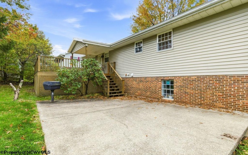 603 Hickory Lane, Bridgeport, West Virginia 26330, 3 Bedroom Bedrooms, 6 Room Rooms,2 BathroomBathrooms,Single Family Detached,For Sale,Hickory,0,10167453 603 Hickory Lane, Bridgeport, West Virginia 26330, 3 Bedroom Bedrooms, 6 Room Rooms,2 BathroomBathrooms,Single Family Detached,For Sale,Hickory,0,10167453