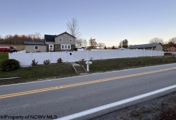53 Tall Timber Lane, Clarksburg, West Virginia 26301-5747, 3 Bedroom Bedrooms, 8 Room Rooms,2 BathroomBathrooms,Single Family Detached,For Sale,Tall Timber,0,10167460