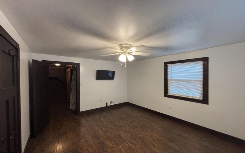 53 Tall Timber Lane, Clarksburg, West Virginia 26301-5747, 3 Bedroom Bedrooms, 8 Room Rooms,2 BathroomBathrooms,Single Family Detached,For Sale,Tall Timber,0,10167460
