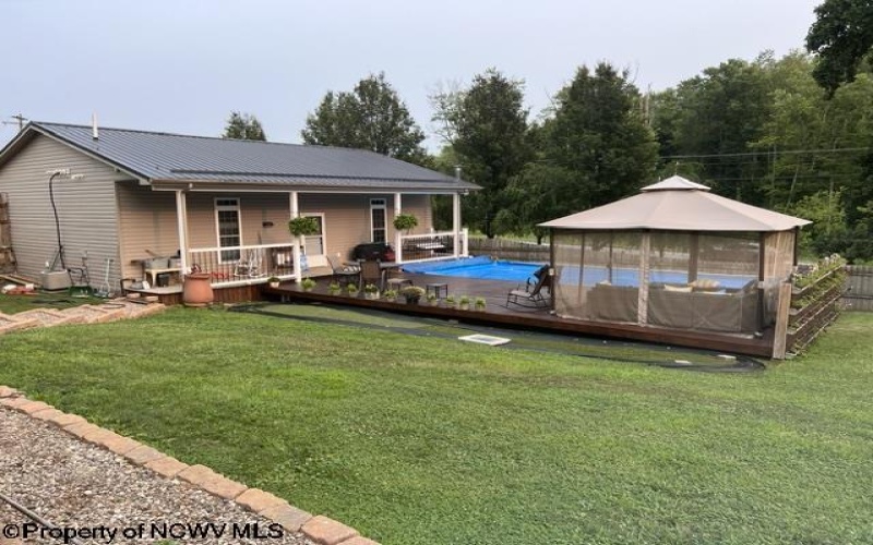 53 Tall Timber Lane, Clarksburg, West Virginia 26301-5747, 3 Bedroom Bedrooms, 8 Room Rooms,2 BathroomBathrooms,Single Family Detached,For Sale,Tall Timber,0,10167460