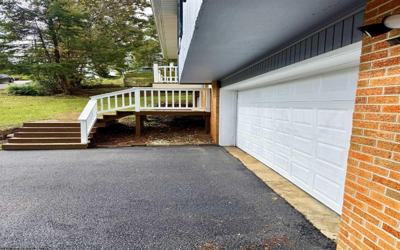 1385 Riddle Avenue, Morgantown, West Virginia 26505, 3 Bedroom Bedrooms, 7 Room Rooms,2 BathroomBathrooms,Single Family Detached,For Sale,Riddle,0,10167462 1385 Riddle Avenue, Morgantown, West Virginia 26505, 3 Bedroom Bedrooms, 7 Room Rooms,2 BathroomBathrooms,Single Family Detached,For Sale,Riddle,0,10167462
