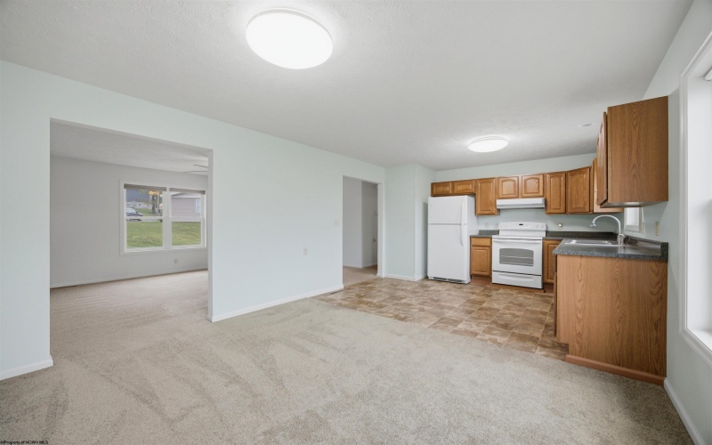 706 Middleville Road, Bridgeport, West Virginia 26330-0000, 2 Bedroom Bedrooms, 5 Room Rooms,1 BathroomBathrooms,Single Family Detached,For Sale,Middleville,0,10167463