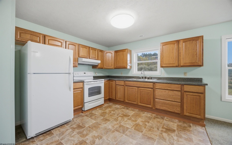 706 Middleville Road, Bridgeport, West Virginia 26330-0000, 2 Bedroom Bedrooms, 5 Room Rooms,1 BathroomBathrooms,Single Family Detached,For Sale,Middleville,0,10167463