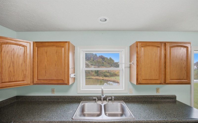 706 Middleville Road, Bridgeport, West Virginia 26330-0000, 2 Bedroom Bedrooms, 5 Room Rooms,1 BathroomBathrooms,Single Family Detached,For Sale,Middleville,0,10167463