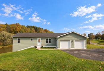 706 Middleville Road, Bridgeport, West Virginia 26330-0000, 2 Bedroom Bedrooms, 5 Room Rooms,1 BathroomBathrooms,Single Family Detached,For Sale,Middleville,0,10167463