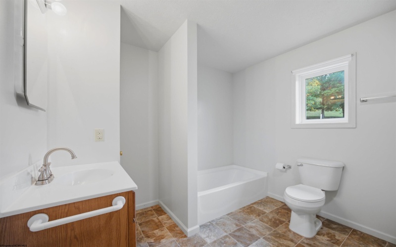 706 Middleville Road, Bridgeport, West Virginia 26330-0000, 2 Bedroom Bedrooms, 5 Room Rooms,1 BathroomBathrooms,Single Family Detached,For Sale,Middleville,0,10167463