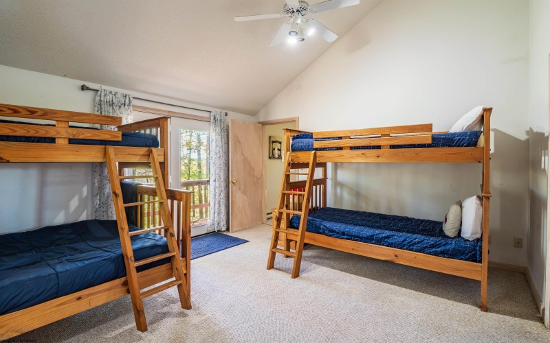 276 Hikers Challenge Road, Davis, West Virginia 26260, 5 Bedroom Bedrooms, 8 Room Rooms,4 BathroomBathrooms,Single Family Detached,For Sale,Hikers Challenge,0,10167464