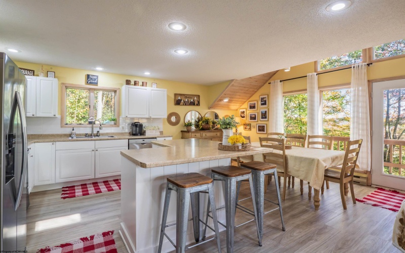 276 Hikers Challenge Road, Davis, West Virginia 26260, 5 Bedroom Bedrooms, 8 Room Rooms,4 BathroomBathrooms,Single Family Detached,For Sale,Hikers Challenge,0,10167464
