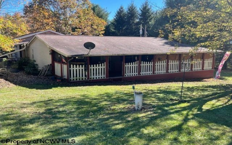 1307 Ruth Farm Road, Bruceton Mills, West Virginia 26525, 3 Bedroom Bedrooms, 7 Room Rooms,2 BathroomBathrooms,Single Family Detached,For Sale,Ruth Farm,0,10167467