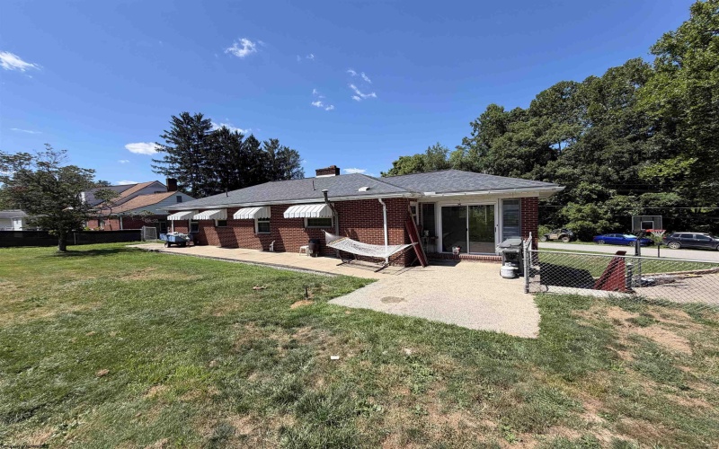 106 Cordelia Avenue, Fairmont, West Virginia 26554, 3 Bedroom Bedrooms, 10 Room Rooms,2 BathroomBathrooms,Single Family Detached,For Sale,Cordelia,0,10166411