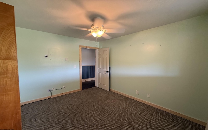 43 Gwendolyn Drive, Elkins, West Virginia 26241, 3 Bedroom Bedrooms, 11 Room Rooms,3 BathroomBathrooms,Single Family Detached,For Sale,Gwendolyn,0,10167349