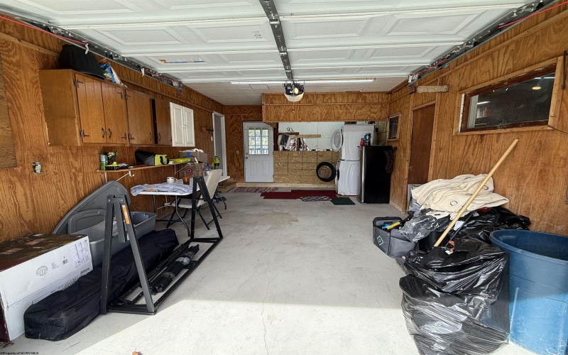 43 Gwendolyn Drive, Elkins, West Virginia 26241, 3 Bedroom Bedrooms, 11 Room Rooms,3 BathroomBathrooms,Single Family Detached,For Sale,Gwendolyn,0,10167349