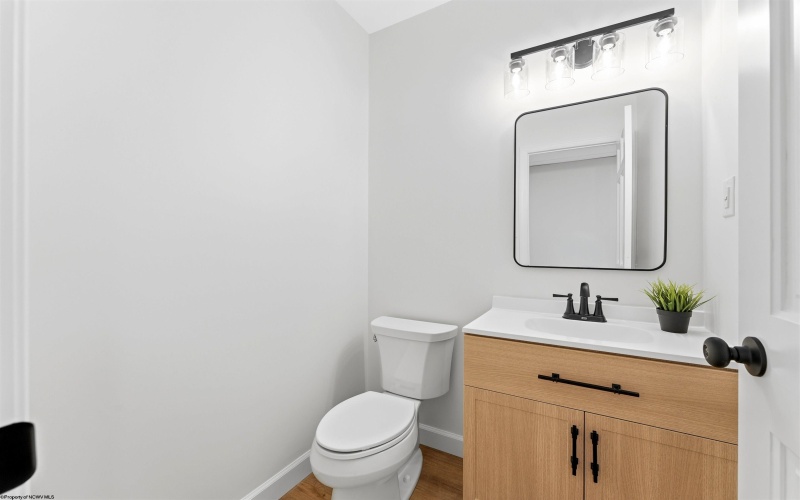 365 Saratoga Drive, Uniontown, Pennsylvania 15401, 4 Bedroom Bedrooms, 7 Room Rooms,2 BathroomBathrooms,Single Family Detached,For Sale,Saratoga,0,10167472