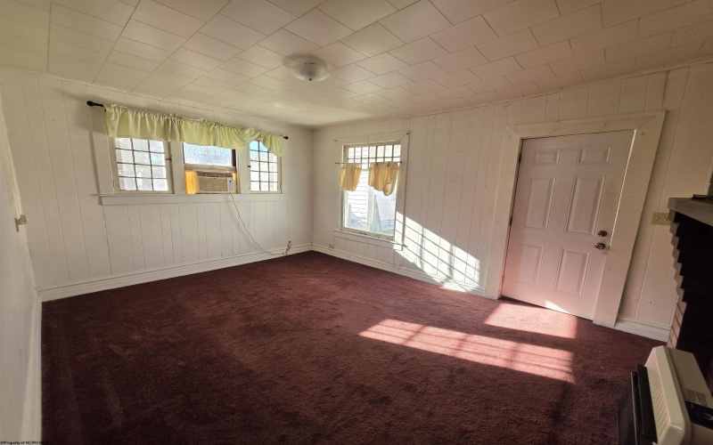 66 Carolina Avenue, Salem, West Virginia 26426, 2 Bedroom Bedrooms, 6 Room Rooms,1 BathroomBathrooms,Single Family Detached,For Sale,Carolina,0,10167471