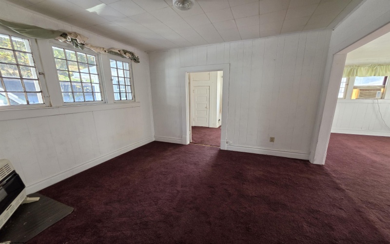 66 Carolina Avenue, Salem, West Virginia 26426, 2 Bedroom Bedrooms, 6 Room Rooms,1 BathroomBathrooms,Single Family Detached,For Sale,Carolina,0,10167471