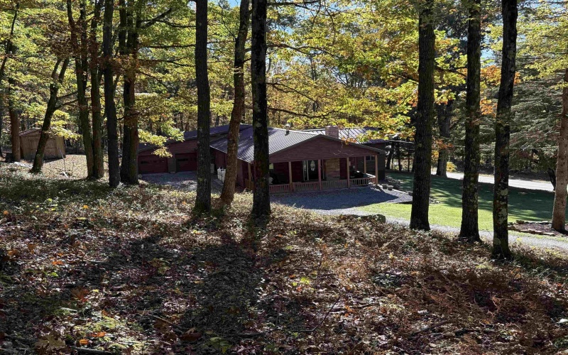 26032 Veterans Memorial Highway, Terra Alta, West Virginia 26764, 4 Bedroom Bedrooms, 9 Room Rooms,3 BathroomBathrooms,Single Family Detached,For Sale,Veterans Memorial,0,10167475