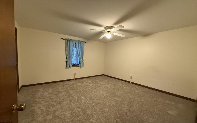 26032 Veterans Memorial Highway, Terra Alta, West Virginia 26764, 4 Bedroom Bedrooms, 9 Room Rooms,3 BathroomBathrooms,Single Family Detached,For Sale,Veterans Memorial,0,10167475