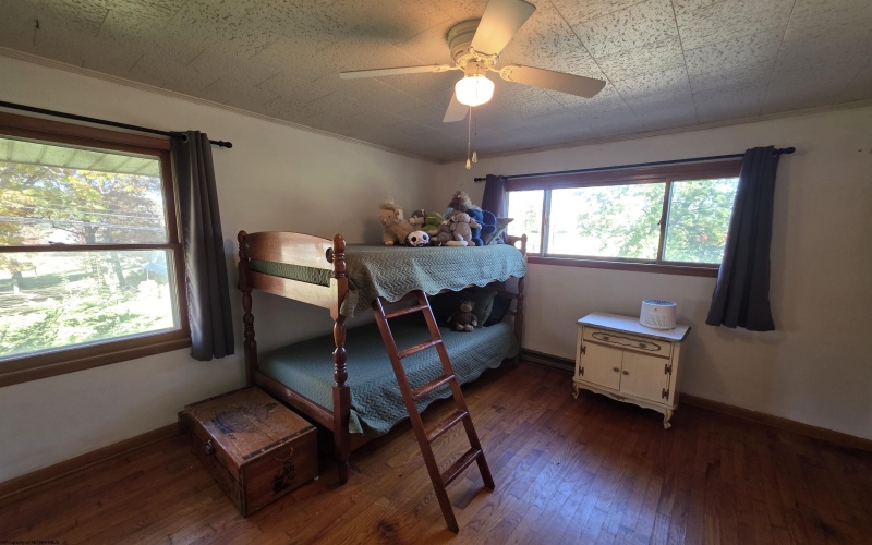 300 Toy Street, Terra Alta, West Virginia 26764, 5 Bedroom Bedrooms, 9 Room Rooms,2 BathroomBathrooms,Single Family Detached,For Sale,Toy,0,10167478