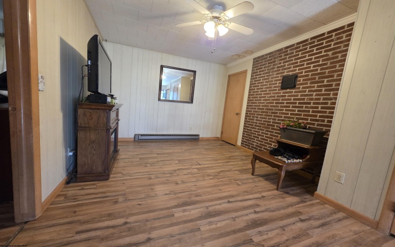 300 Toy Street, Terra Alta, West Virginia 26764, 5 Bedroom Bedrooms, 9 Room Rooms,2 BathroomBathrooms,Single Family Detached,For Sale,Toy,0,10167478