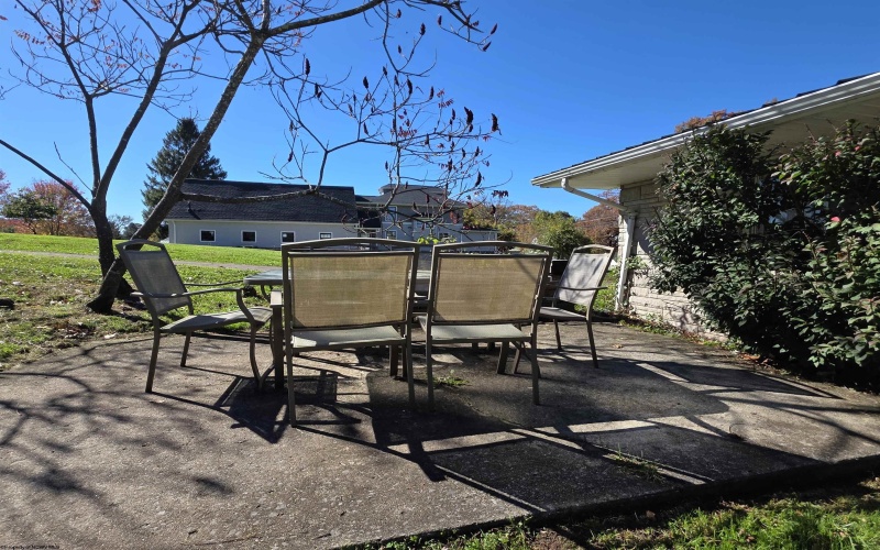 300 Toy Street, Terra Alta, West Virginia 26764, 5 Bedroom Bedrooms, 9 Room Rooms,2 BathroomBathrooms,Single Family Detached,For Sale,Toy,0,10167478