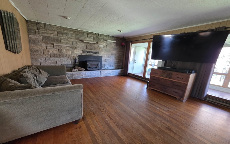 300 Toy Street, Terra Alta, West Virginia 26764, 5 Bedroom Bedrooms, 9 Room Rooms,2 BathroomBathrooms,Single Family Detached,For Sale,Toy,0,10167478