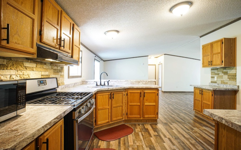 1250 Monumental Road, Fairmont, West Virginia 26554, 3 Bedroom Bedrooms, 7 Room Rooms,2 BathroomBathrooms,Single Family Detached,For Sale,Monumental,0,10167476