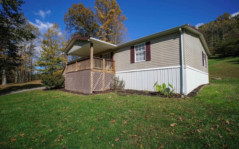 1250 Monumental Road, Fairmont, West Virginia 26554, 3 Bedroom Bedrooms, 7 Room Rooms,2 BathroomBathrooms,Single Family Detached,For Sale,Monumental,0,10167476