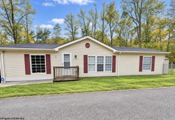 89 Valley Way, Bridgeport, West Virginia 26330, 3 Bedroom Bedrooms, 6 Room Rooms,2 BathroomBathrooms,Single Family Detached,For Sale,Valley,0,10167482