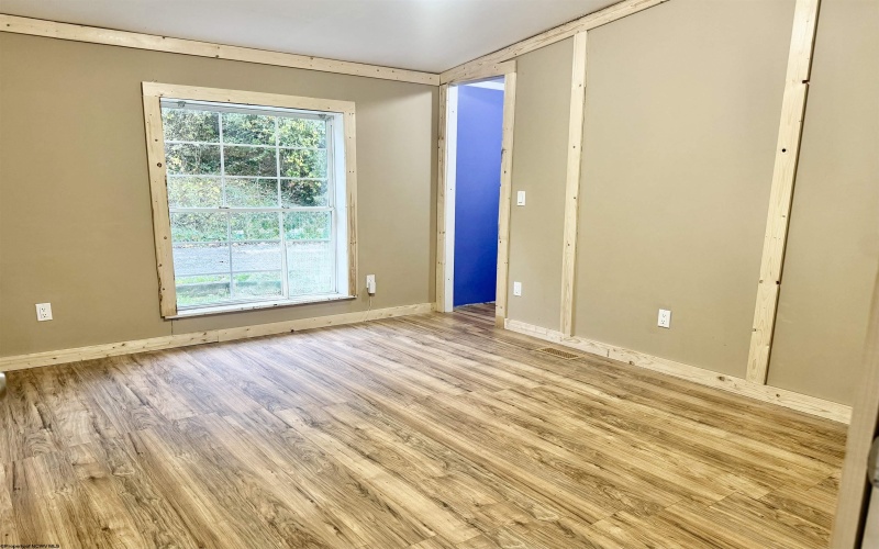 89 Valley Way, Bridgeport, West Virginia 26330, 3 Bedroom Bedrooms, 6 Room Rooms,2 BathroomBathrooms,Single Family Detached,For Sale,Valley,0,10167482