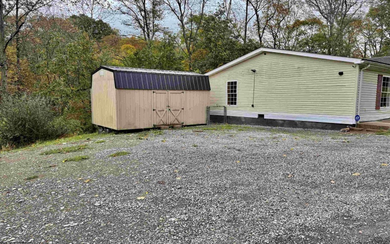 89 Valley Way, Bridgeport, West Virginia 26330, 3 Bedroom Bedrooms, 6 Room Rooms,2 BathroomBathrooms,Single Family Detached,For Sale,Valley,0,10167482