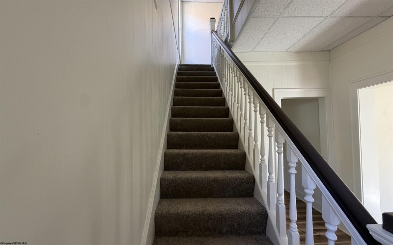 415 College Street, Clarksburg, West Virginia 26301, 4 Bedroom Bedrooms, 7 Room Rooms,1 BathroomBathrooms,Single Family Detached,For Sale,College,0,10167492
