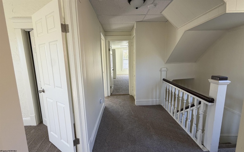 415 College Street, Clarksburg, West Virginia 26301, 4 Bedroom Bedrooms, 7 Room Rooms,1 BathroomBathrooms,Single Family Detached,For Sale,College,0,10167492