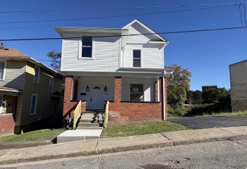 415 College Street, Clarksburg, West Virginia 26301, 4 Bedroom Bedrooms, 7 Room Rooms,1 BathroomBathrooms,Single Family Detached,For Sale,College,0,10167492