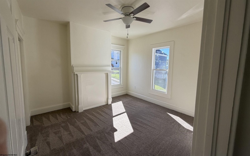 415 College Street, Clarksburg, West Virginia 26301, 4 Bedroom Bedrooms, 7 Room Rooms,1 BathroomBathrooms,Single Family Detached,For Sale,College,0,10167492