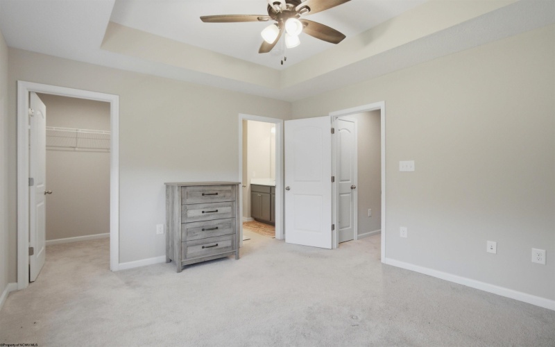 66 Dover Court, Bridgeport, West Virginia 26330-0000, 3 Bedroom Bedrooms, 5 Room Rooms,2 BathroomBathrooms,Single Family Attached,For Sale,Dover,0,10167494