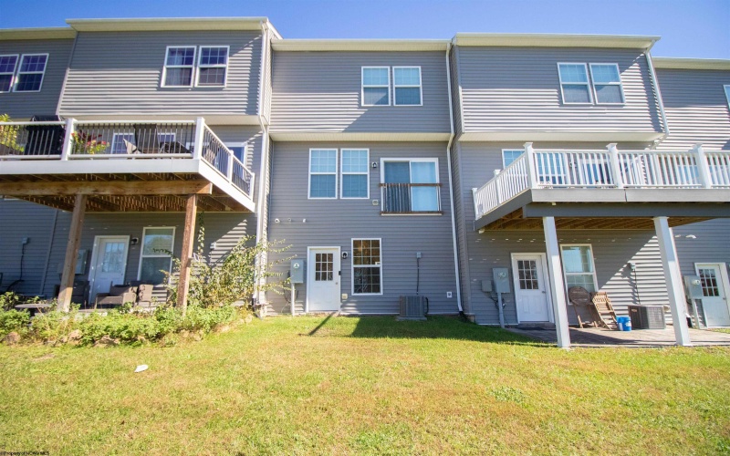 66 Dover Court, Bridgeport, West Virginia 26330-0000, 3 Bedroom Bedrooms, 5 Room Rooms,2 BathroomBathrooms,Single Family Attached,For Sale,Dover,0,10167494