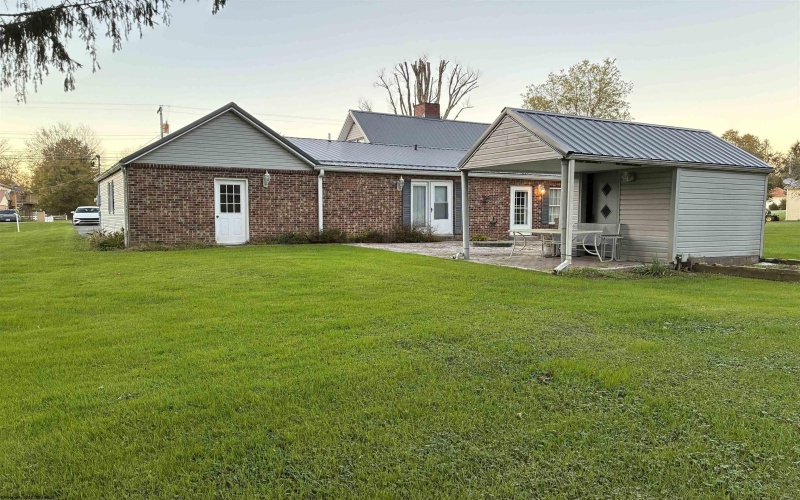 321 Q Road, Arthurdale, West Virginia 26520, 3 Bedroom Bedrooms, 10 Room Rooms,2 BathroomBathrooms,Single Family Detached,For Sale,Q,0,10167496