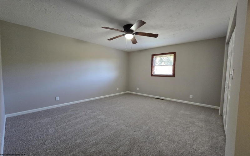 1426 Kingwood Pike, Morgantown, West Virginia 26508, 4 Bedroom Bedrooms, 7 Room Rooms,2 BathroomBathrooms,Single Family Detached,For Sale,Kingwood,0,10167495