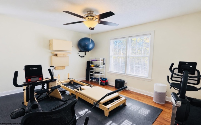 9 Five Forks Drive, Morgantown, West Virginia 26508, 2 Bedroom Bedrooms, 5 Room Rooms,2 BathroomBathrooms,Single Family Attached,For Sale,Five Forks,0,10167502